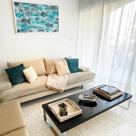Direct Sea View & Quality Bed - Kings Palace 1 Bed Paphos Ngoại thất bức ảnh