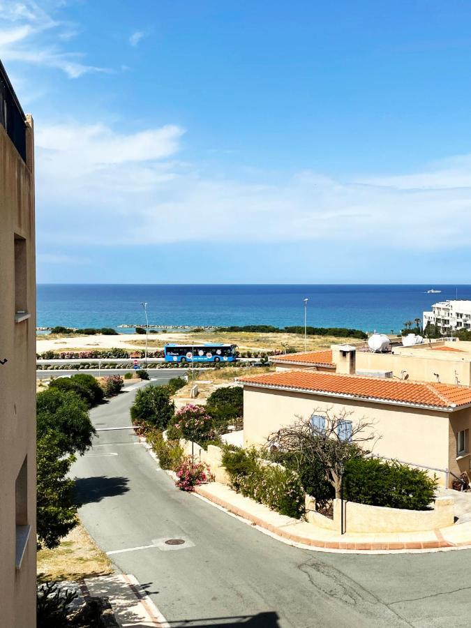 Direct Sea View & Quality Bed - Kings Palace 1 Bed Paphos Ngoại thất bức ảnh